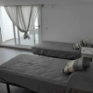 Casc Antic Sl Avda Rodhe Appartement