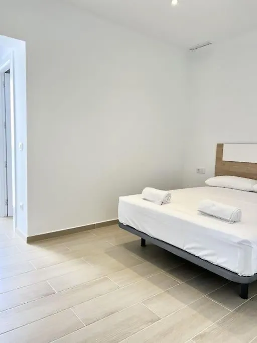רוזס Moderno Apartamento Con Terraza En La Azotea