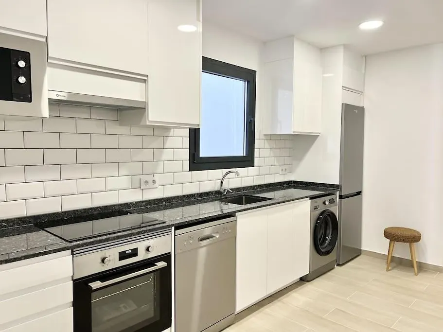 רוזס Moderno Apartamento Con Terraza En La Azotea 0*,  ספרד